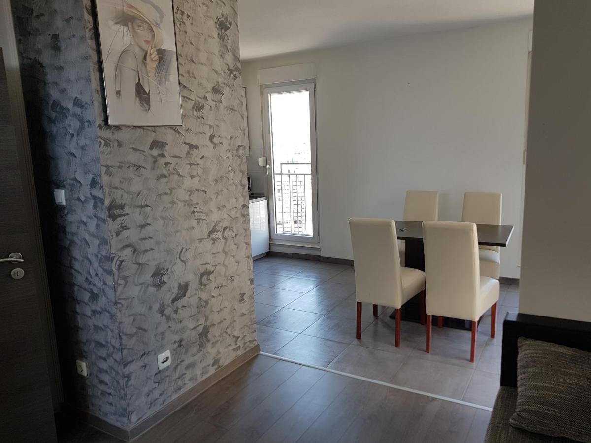 Apartamento Apartman Duzel Split Exterior foto